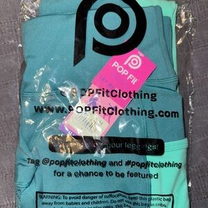 POP Fit Aqua and Mint Leggings